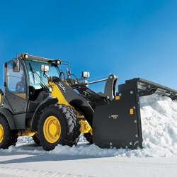 L-Series Compact Wheel Loaders – 304L