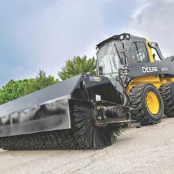 G-Series Skid Steers – 320G