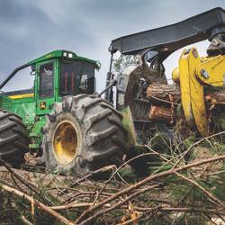 L-Series Grapple Skidders – 648L-II