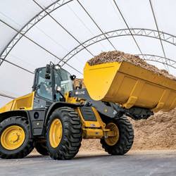 L-Series Wheel Loaders – 324L