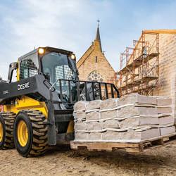 G-Series Skid Steers – 324G