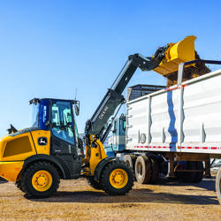 P-Tier Compact Wheel Loaders – 326 P